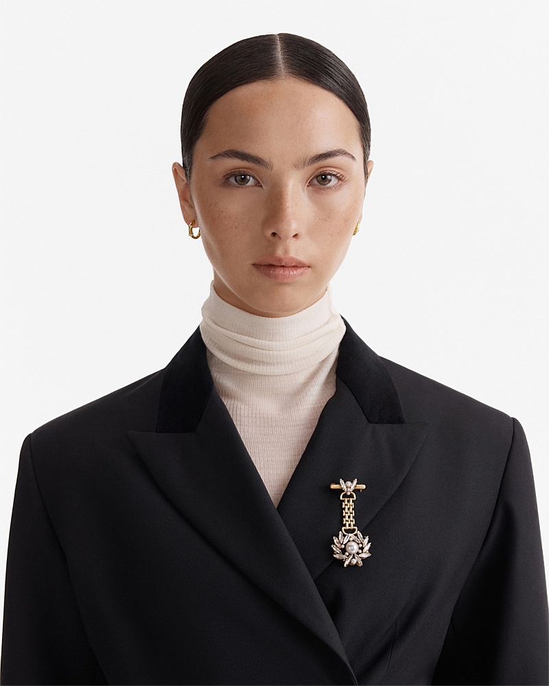 Jewel Club Brooch