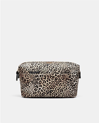 The Stage Cosmetic Case