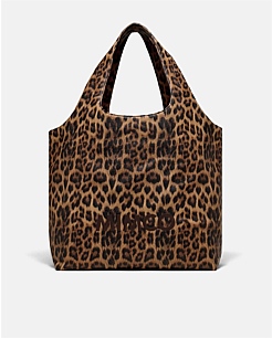 Leopard Leopard