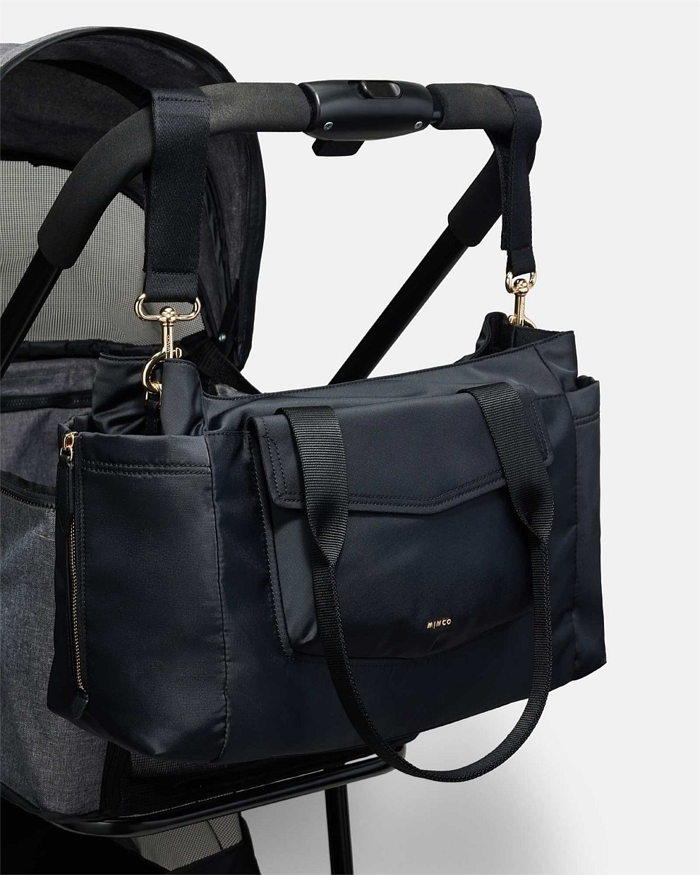 【MIMCO】Mulholland Baby Bag/マザーズバッグ/付属品&機能充実 Black Light Gold Mulholland Baby Bag - Bags | Mimco
